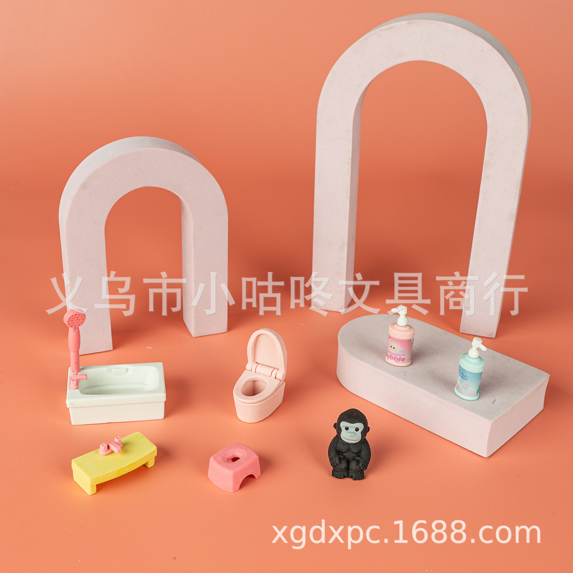 xgd-2408卡通浴室沐浴露洗发水泡澡桶小板凳花洒浴室系列套装橡皮详情4