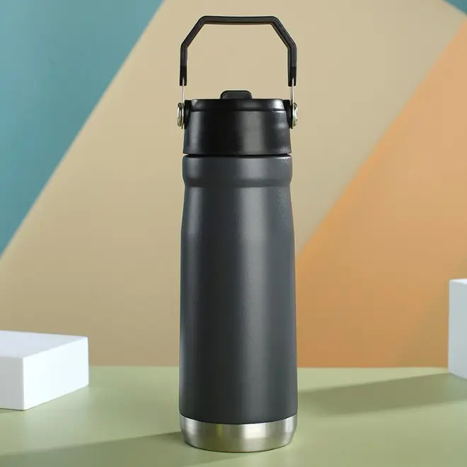 新款不锈钢双层真空保温杯太空壶带提手吸管户外便携大容量保温杯详情4