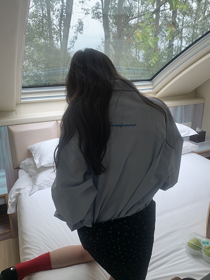 反季直降 芥末自制「青春派对」纯棉字母刺绣女春季设计感衬衫详情6