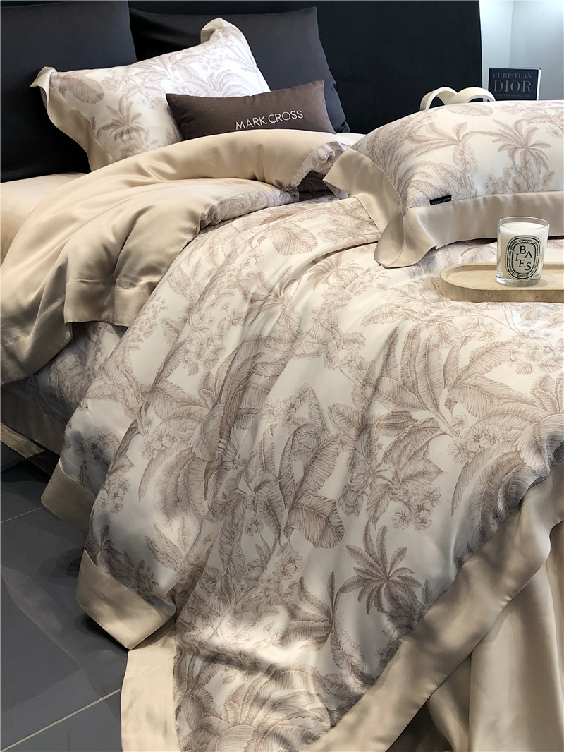 Cool ultra-fine denier Tencel summer light and cool condensation filament four-piece set, elegant printed sweat-absorbing nude bedding pic 5