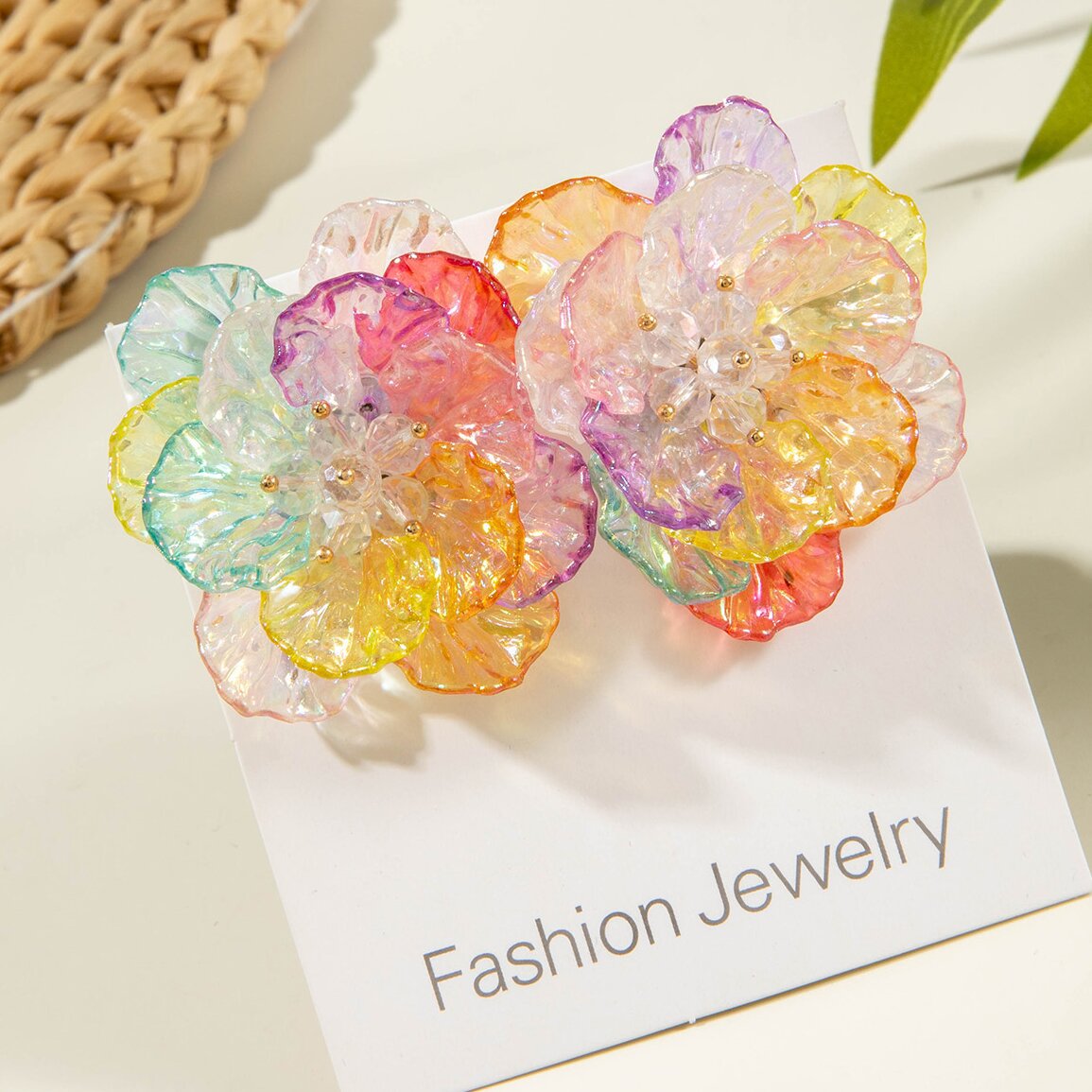 亚马逊跨境清新甜美彩色树脂花瓣花朵耳钉气质多巴胺 耳环耳饰女详情52