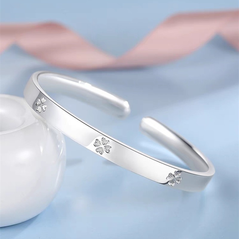 Douyin Live streaming white copper silver-plated four-leaf clover open bracelet solid adjustable bracelet, fresh and sweet pic 3