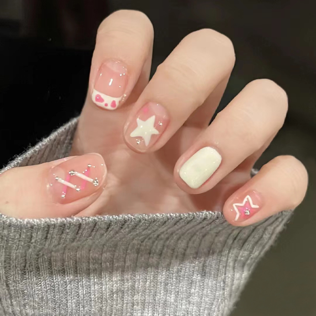 新年新款ins风穿戴甲纯欲美甲贴片显白可拆卸甲片长短款甲片成品详情35