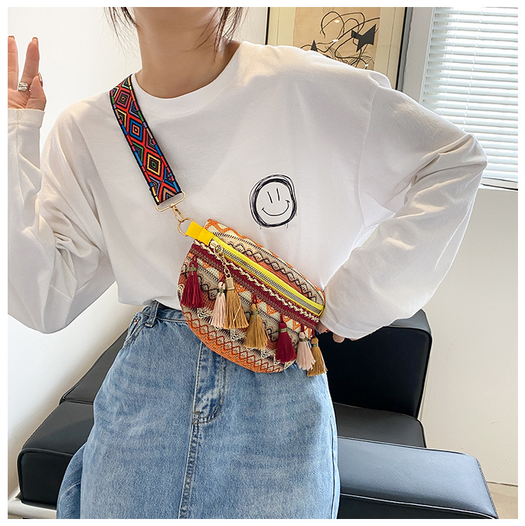 国潮民族风撞色流苏包包女新款编织个性复古彩带腰包斜挎详情24