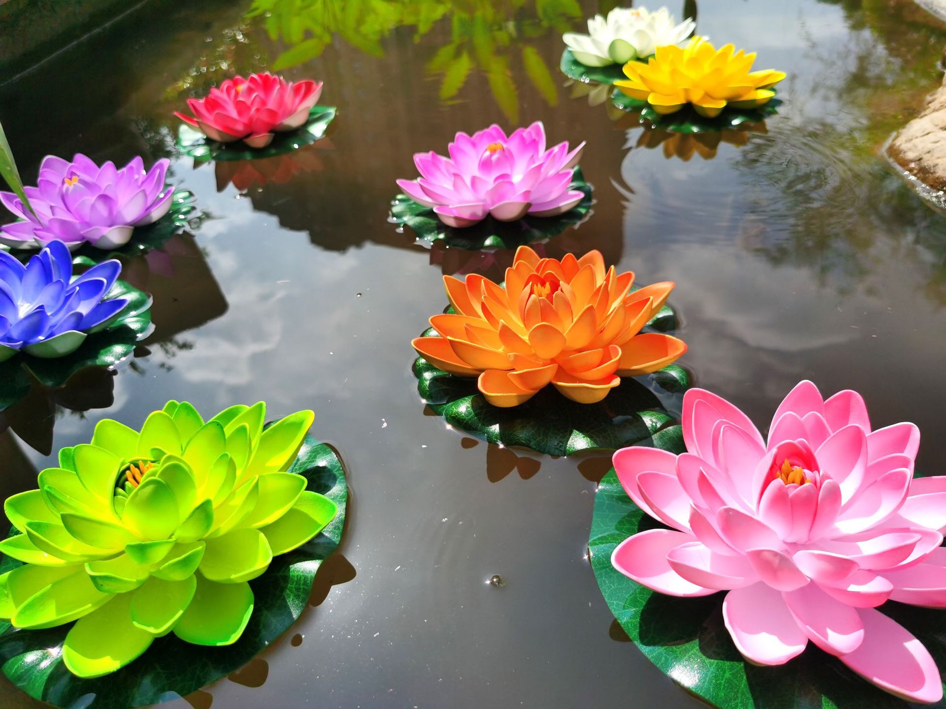 Simulated lotus flowers, lotus leaves, water lilies, artificial lotus, dance props, pool decoration, lotus, EVA foam, eternal flowers pic 11