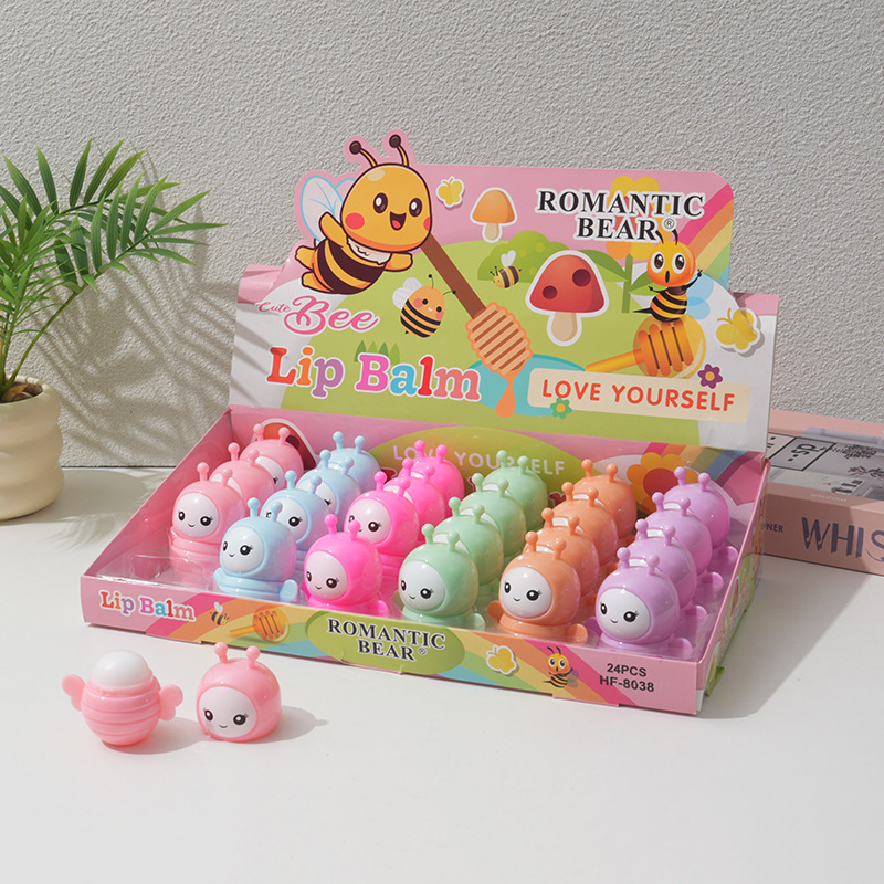 跨境外贸出口保湿滋润唇膏 创意宇航员学生卡通补水不脱色润唇膏详情1