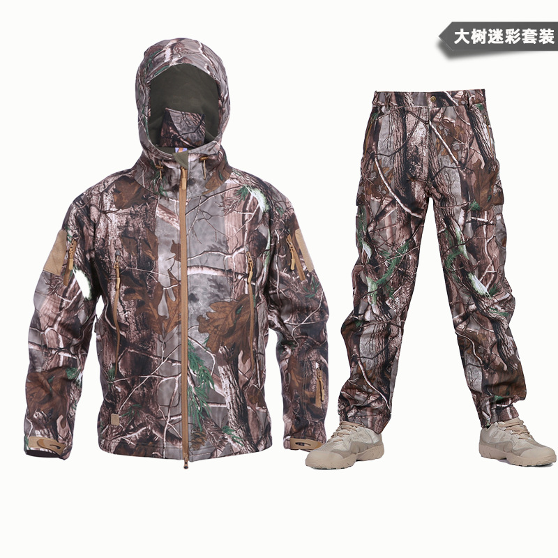 Yitu Tactical Sports Shark Skin Waterproof Soft Shell Down Jacket and Pants Alpha Green Warm Fleece Camouflage Down Jacket Set pic 21