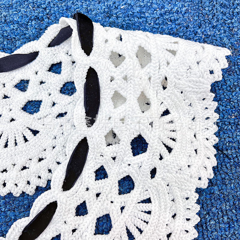 Hollowed-out crocheted white versatile collar clothing accessories, accessories and decorative ornaments pic 4