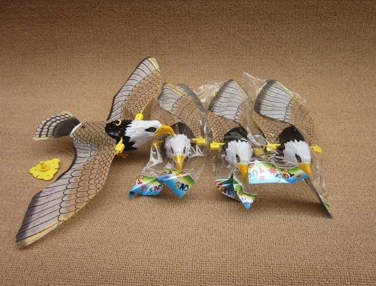 电动吊线飞鹰电动飞鸟飞行老鹰发光发声电动玩具地摊热卖厂家批发详情5