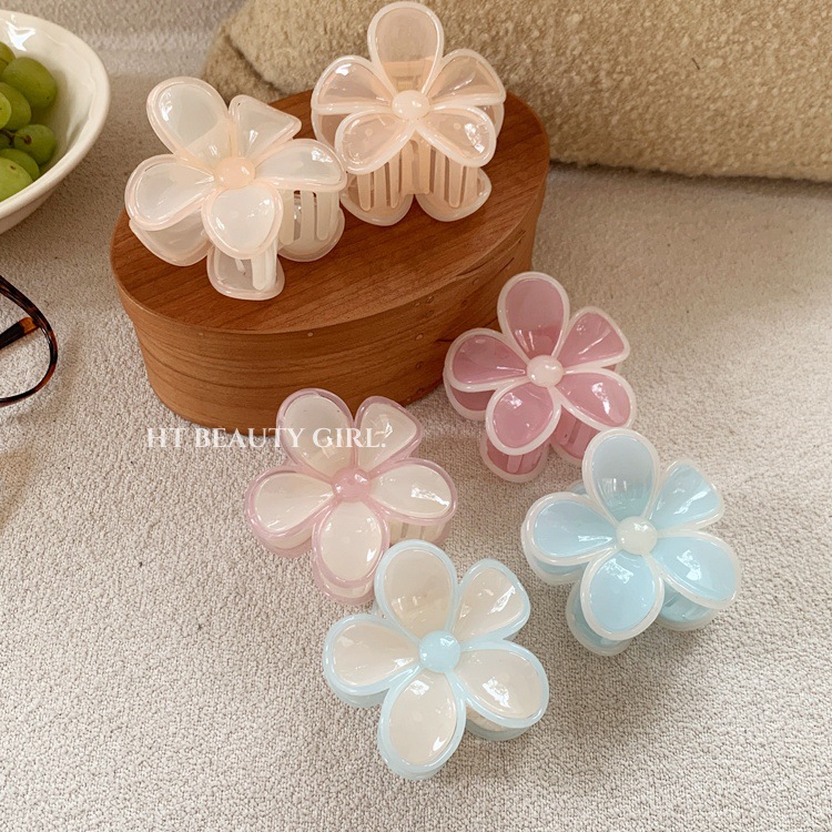 甜美五瓣花果冻色拼接发夹鸡蛋花盘发鲨鱼夹发饰详情7