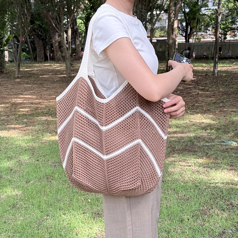 Casual large-capacity knitted bag for women 2025 new style, trendy, versatile and stylish single-shoulder bag, fashionable tote woven bag pic 19
