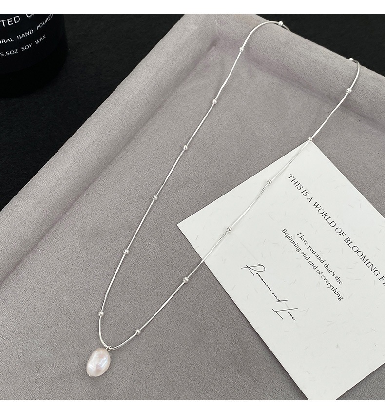 Titanium steel freshwater pearl pendant necklace, Korean style Instagram simple collarbone chain, non-fading, fashionable and versatile necklace pic 4