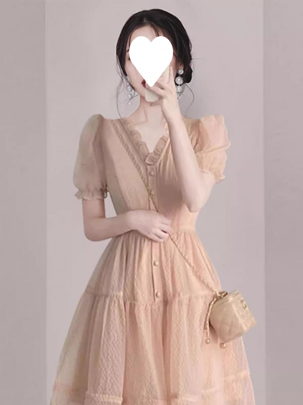 小个子高级感气质小众设计裙子2022年冬季新款法式泡泡袖其它/涤详情3