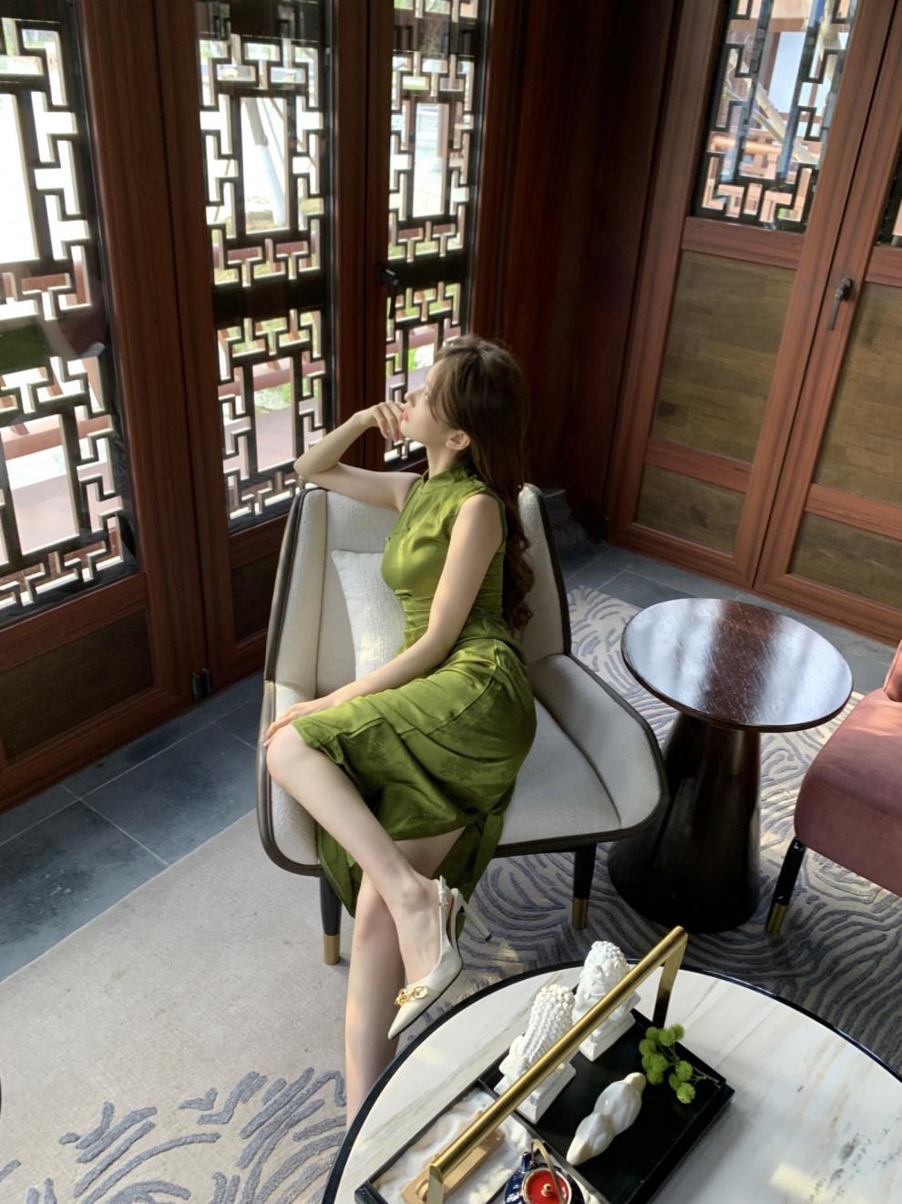 伊茉夏怜语~新中式高端女装连衣裙2024夏季高级感改良女装旗袍裙详情17