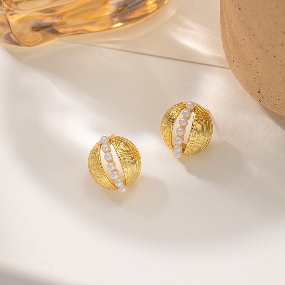 珍珠耳环金属风ins气质简约小众高级感耳饰耳钉批发轻奢几何新款详情3