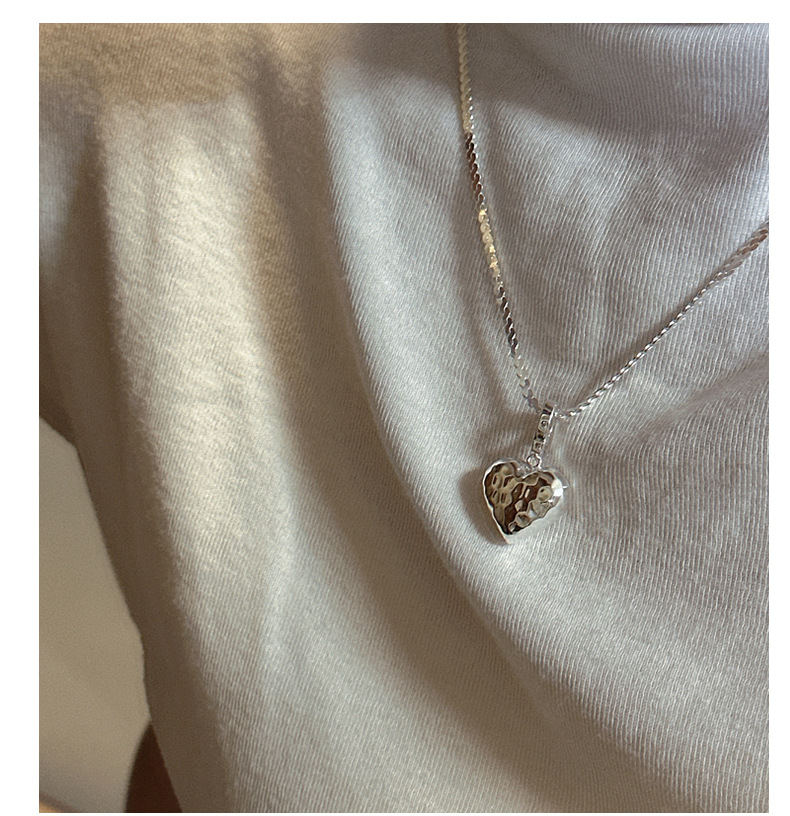 S925 sterling silver Korean version, a niche design sense, heart-shaped pendant with hollow craftsmanship, fashionable and simple basic side pendant pic 16