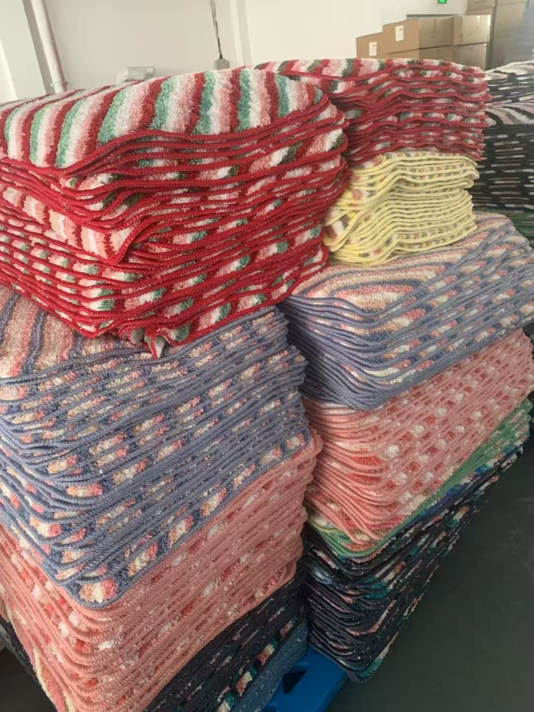 Hilo de cola en stock rayas diagonales microfibra tufted peluche color aleatorio interior dormitorio baño absorbente puerta tapetes piso pic 5
