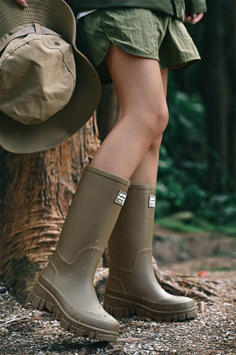 跨境时尚雨鞋女厚底耐磨防滑水鞋韩版中高筒露营风雨靴防水洗车鞋详情20