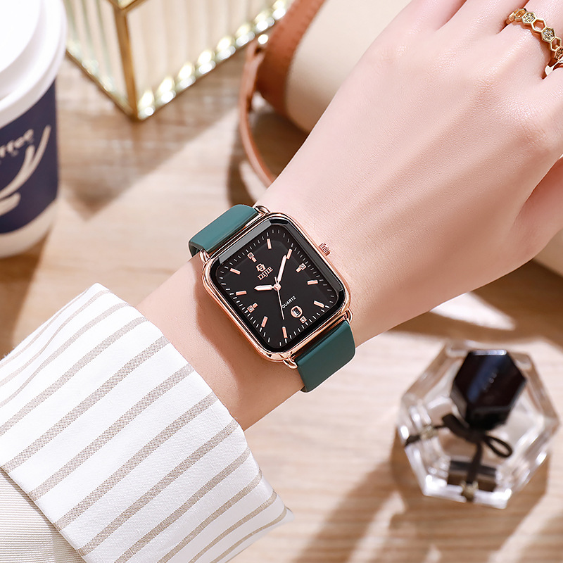 新款腕表手表女大表盘方形女表时尚轻奢防水石英小众百搭女士手表详情5