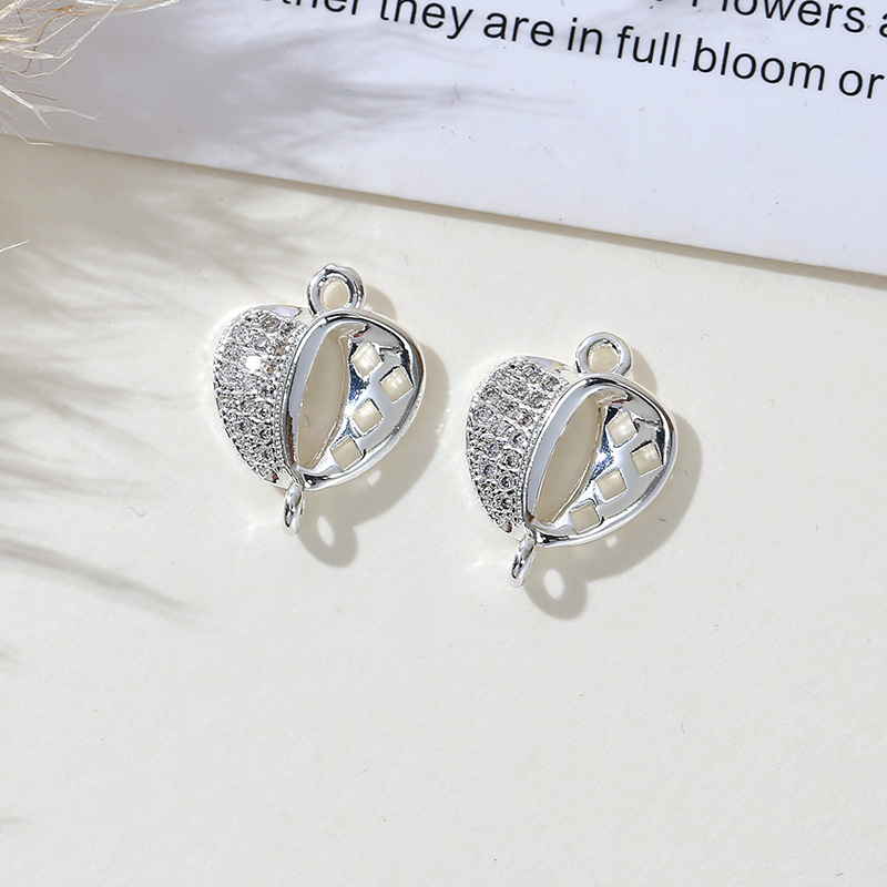 Wholesale of new moon copper zircon handmade diy Lightning eye heart-shaped necklace, bracelet and small pendant accessories pic 8