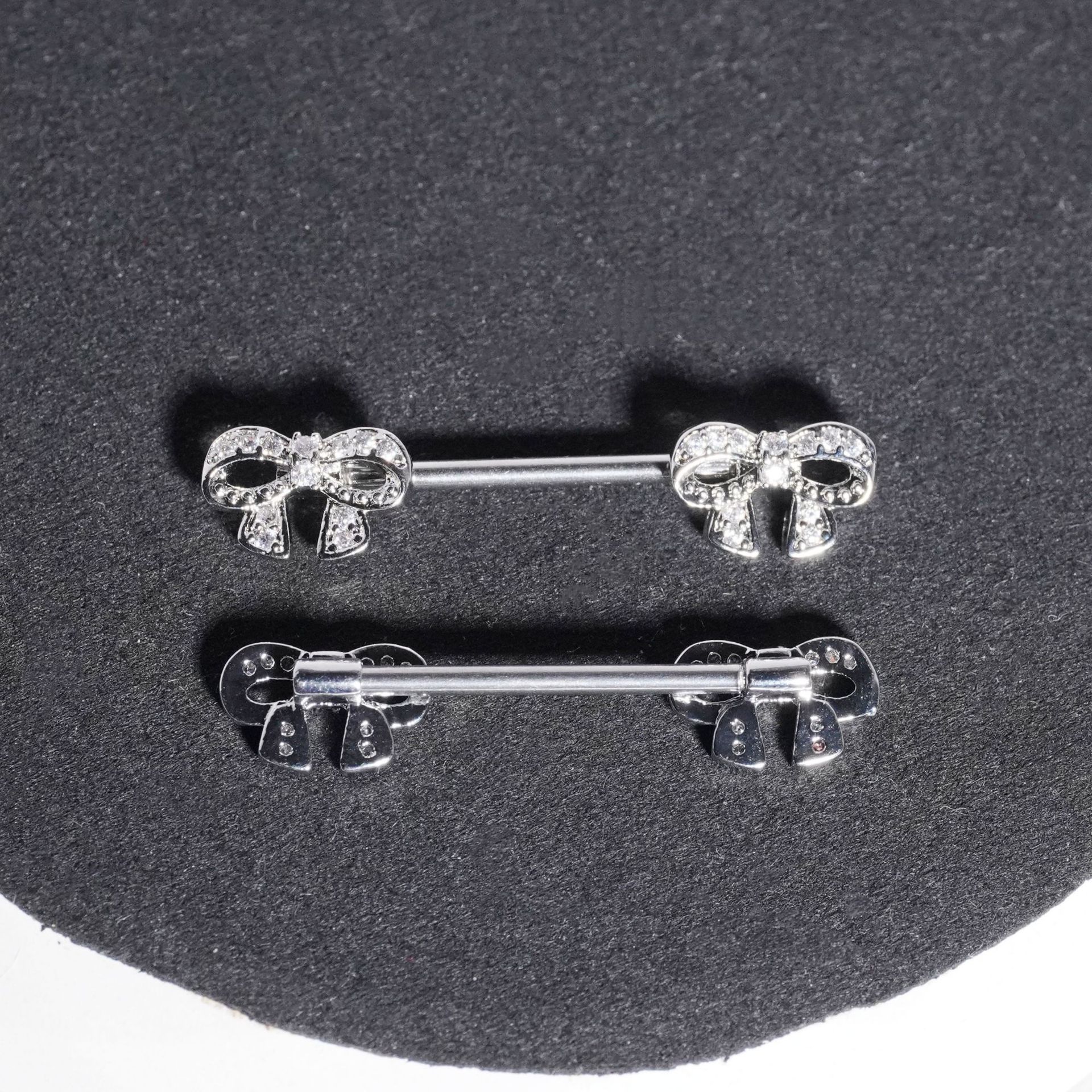 厂家直销爆款外贸蝴蝶结乳钉不锈钢乳环跨境热销新品人体穿刺饰品详情4