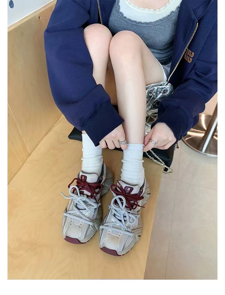 葡萄妈同款 画报女孩 时髦双鞋带网面拼接厚底增高老爹鞋女真皮详情23