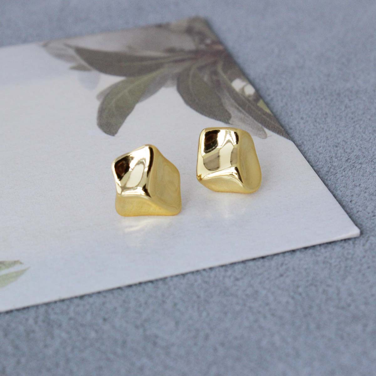 FAN*小陨石耳钉新款轻奢简约小众不规则肌理光泽百搭时尚亮面耳钉详情9