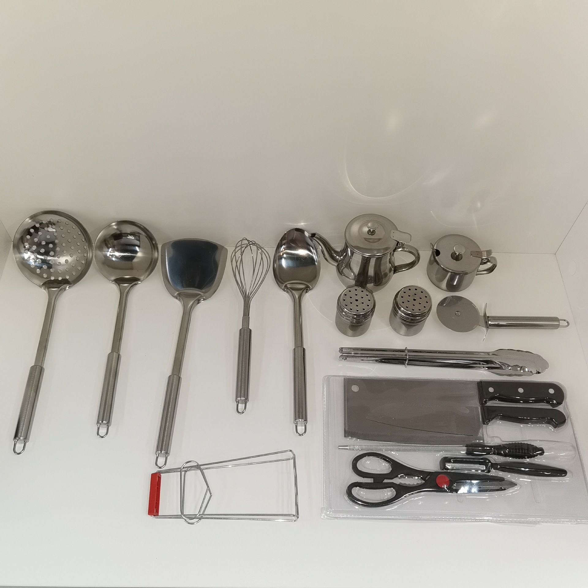 加工外贸锅具套装不锈钢加厚厨具厨房锅具跨境加厚50件套锅跨境详情6