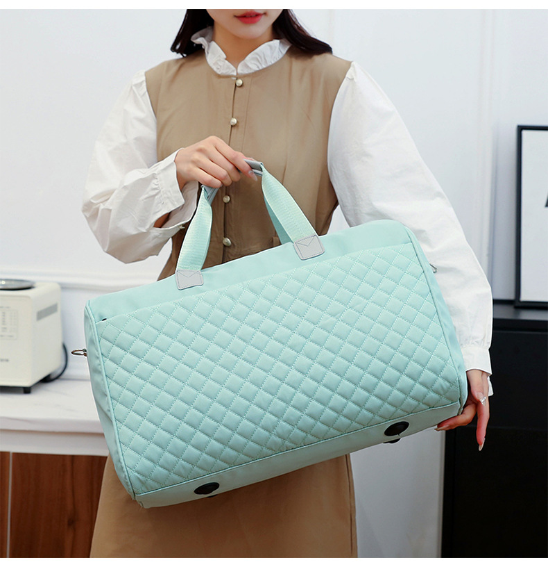 Wholesale of new dry-wet separation crossbody fitness bags, large-capacity yoga bags, sports hand-held short-distance travel storage bags pic 18