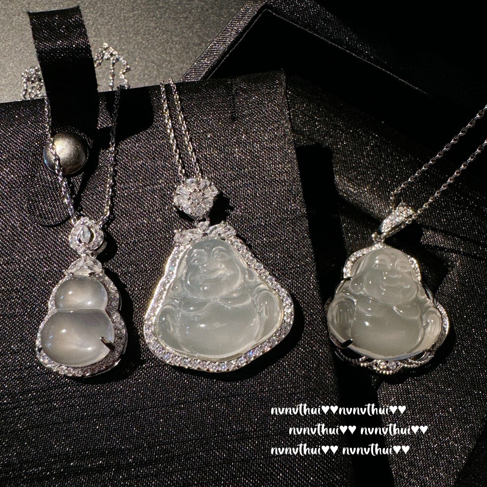 Lychee frozen white chalcedony gourd gemstone pendant necklace, water and water beautiful concubine smiling chalcedony Buddha necklace pic 2