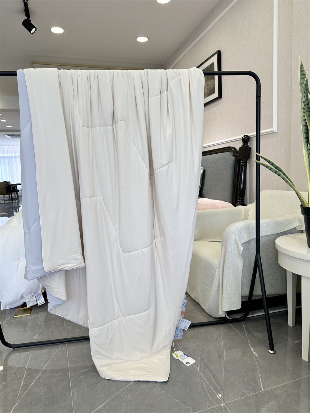 Little Ice Silkworm Cool Sensation Ice Silk Soybean Summer Cool Quilt, summer brocade ammonia naked sleep Cold Quilt, Summer Quilt, machine washable air-conditioned quilt pic 17