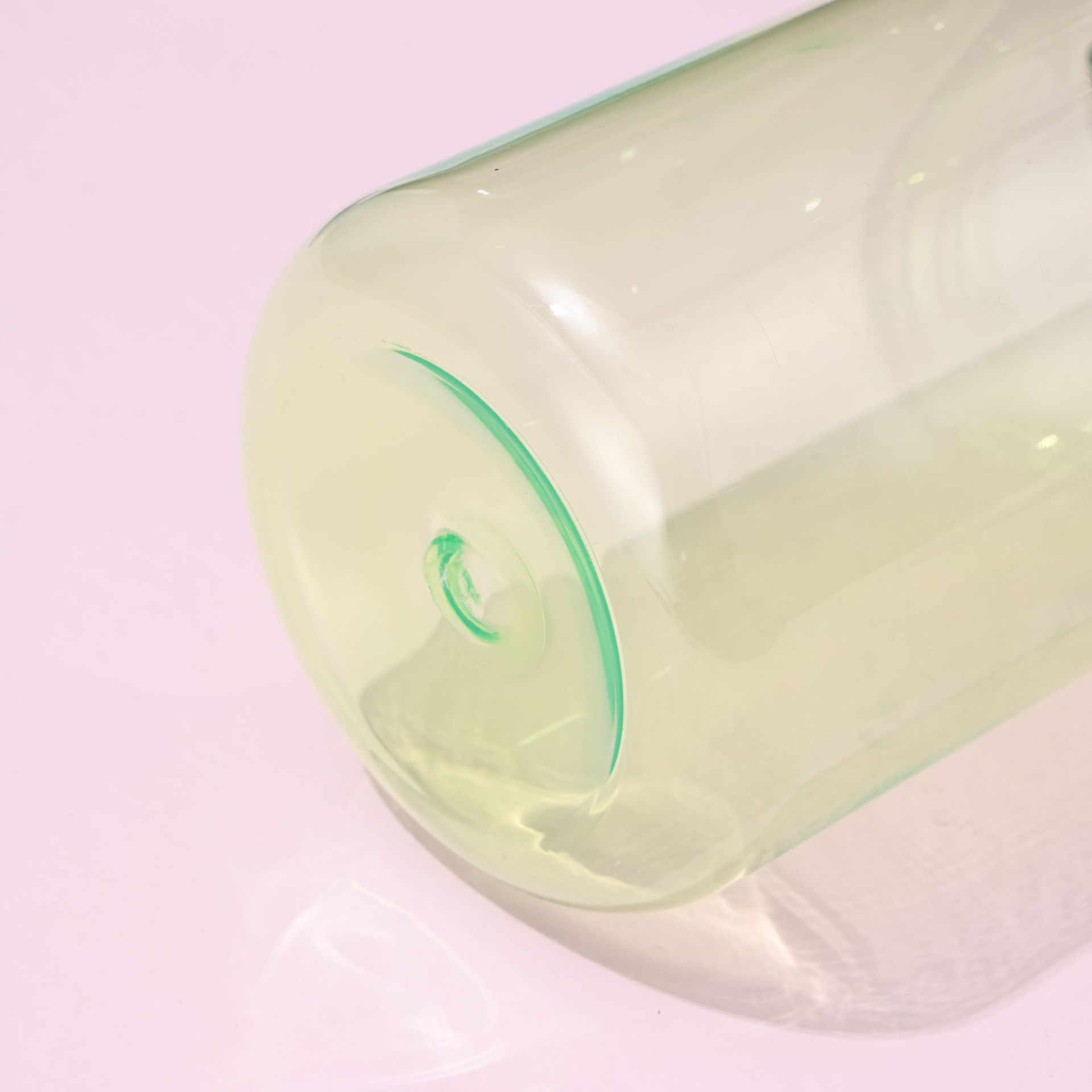 创意简约耐摔塑料水杯大容量运动直饮户外便携随手杯批发日用百货杯具保温瓶详情13