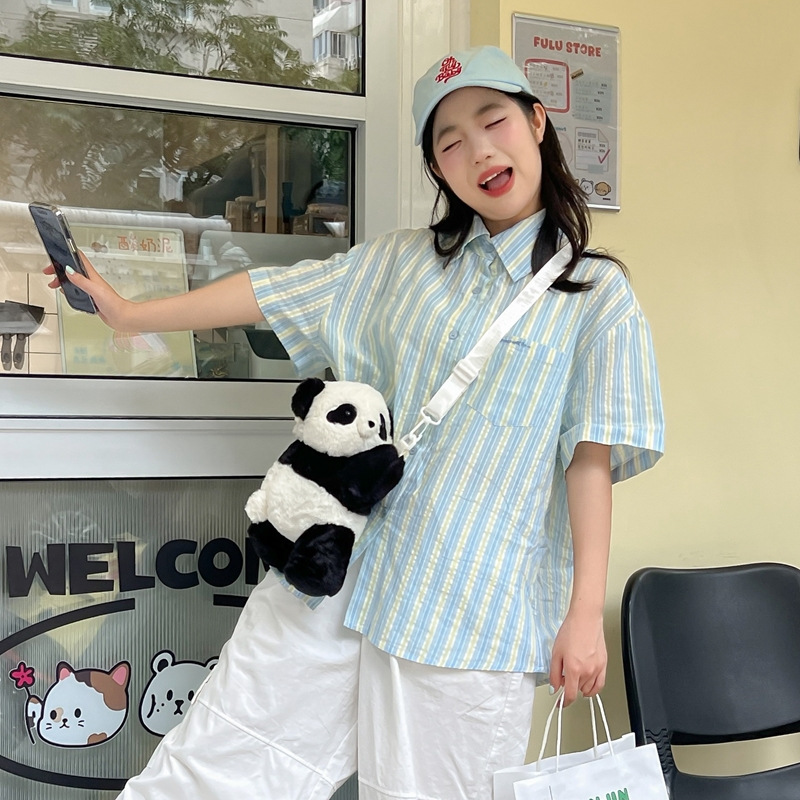 2024新款时尚熊猫双肩包清新甜美可爱卡通毛绒玩具包仿真抱枕背包详情26