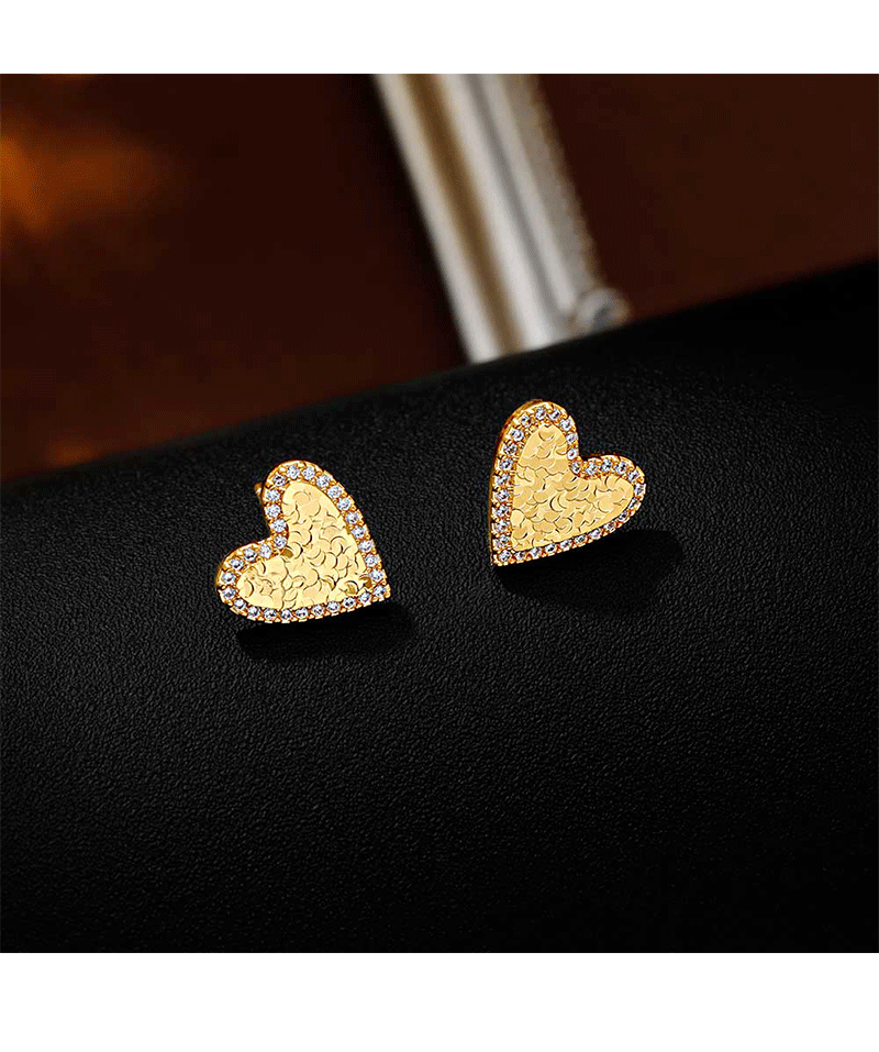 Hyacinth luz lujo commuter corazón con circonitas hielo triturado amor aretes mujer moda simple tendencia orejas hueso accesorios pic 4