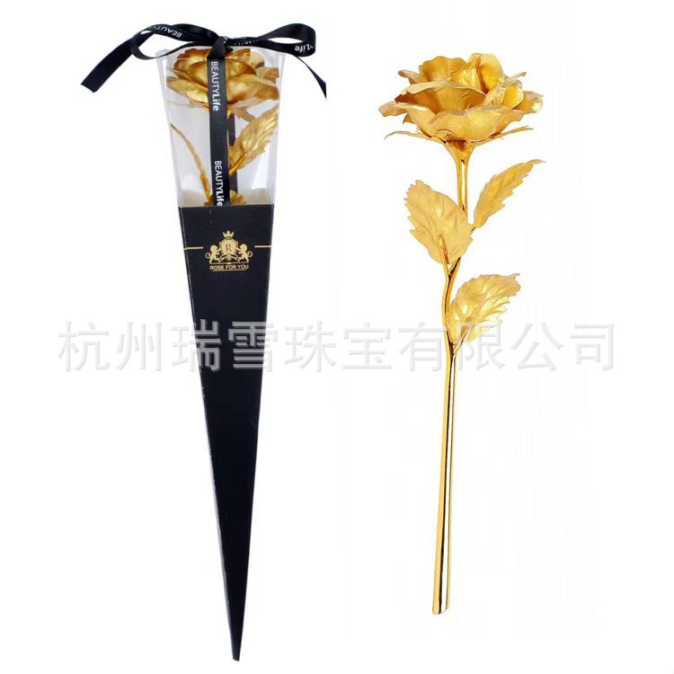 glod rose in black gift box