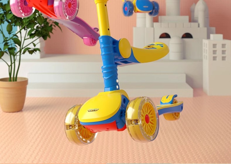 超级飞侠 三合一儿童滑板车1-6岁2宝宝3小孩单脚滑滑溜溜可坐骑滑详情2