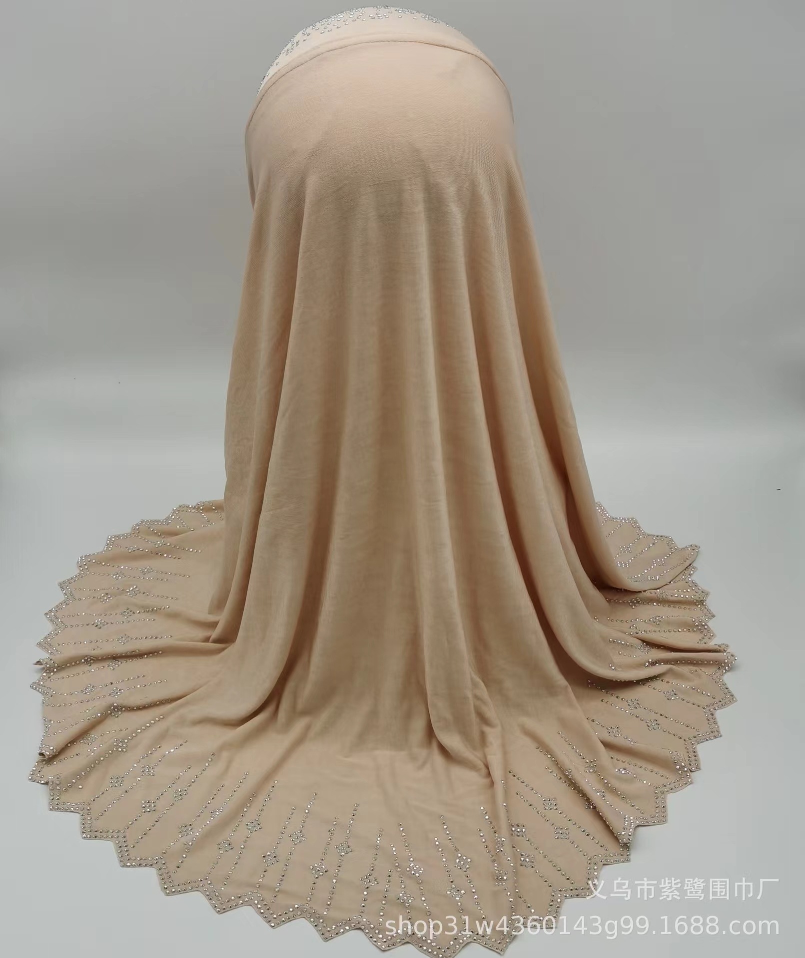 跨境货源水晶麻几何图烫钻激光边女式时尚包头帽头巾帽详情25