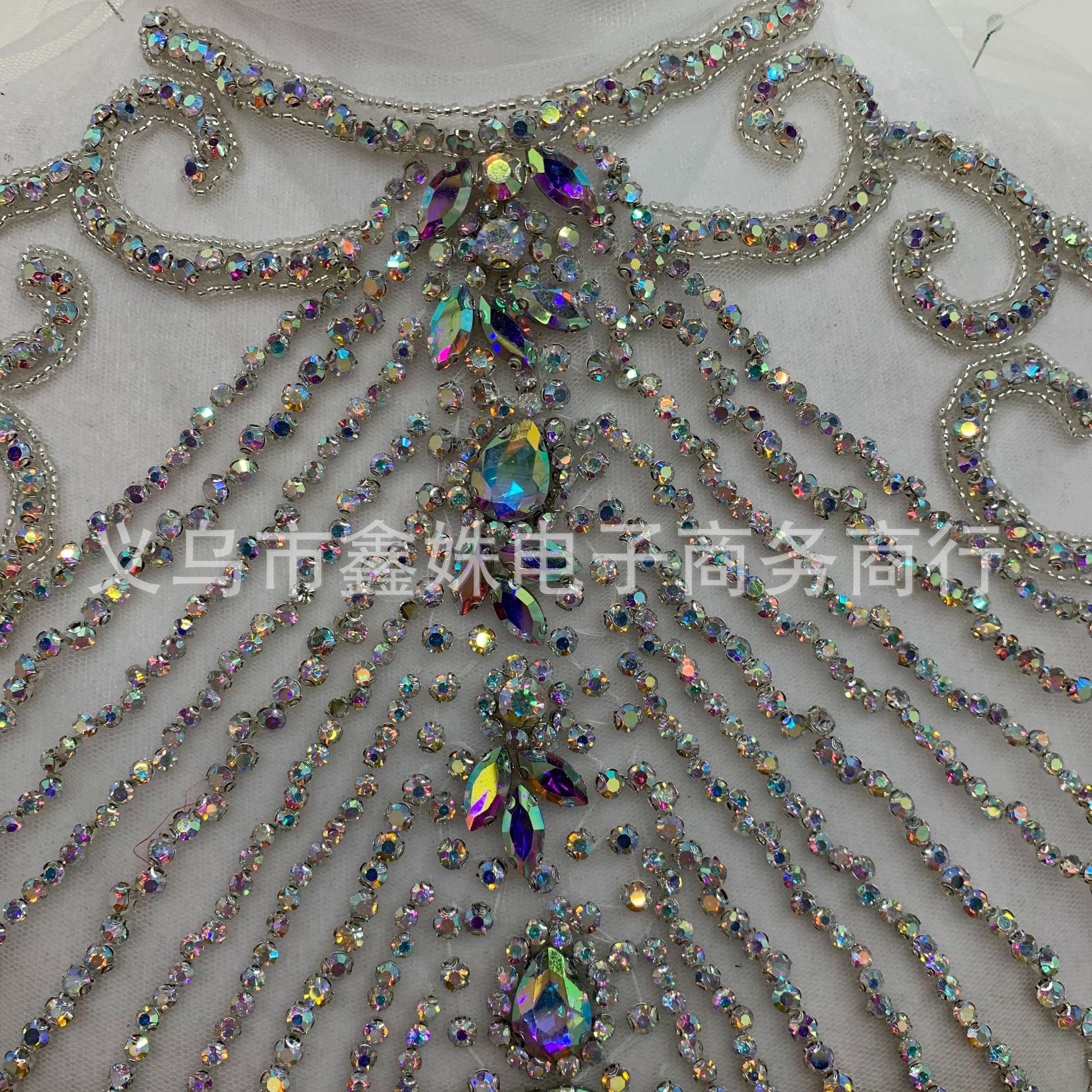 Factory wholesale deep V-neck dresses, wedding gowns, catwalk shows, hosting coming-of-age ceremonies, banquets, dance gowns, heavy stitch beaded fabric pic 17