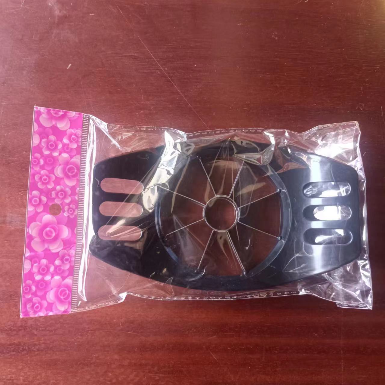 跨境专供现货塑料苹果核去除器水果分离切割器厨房不锈钢小型工具日用百货详情6