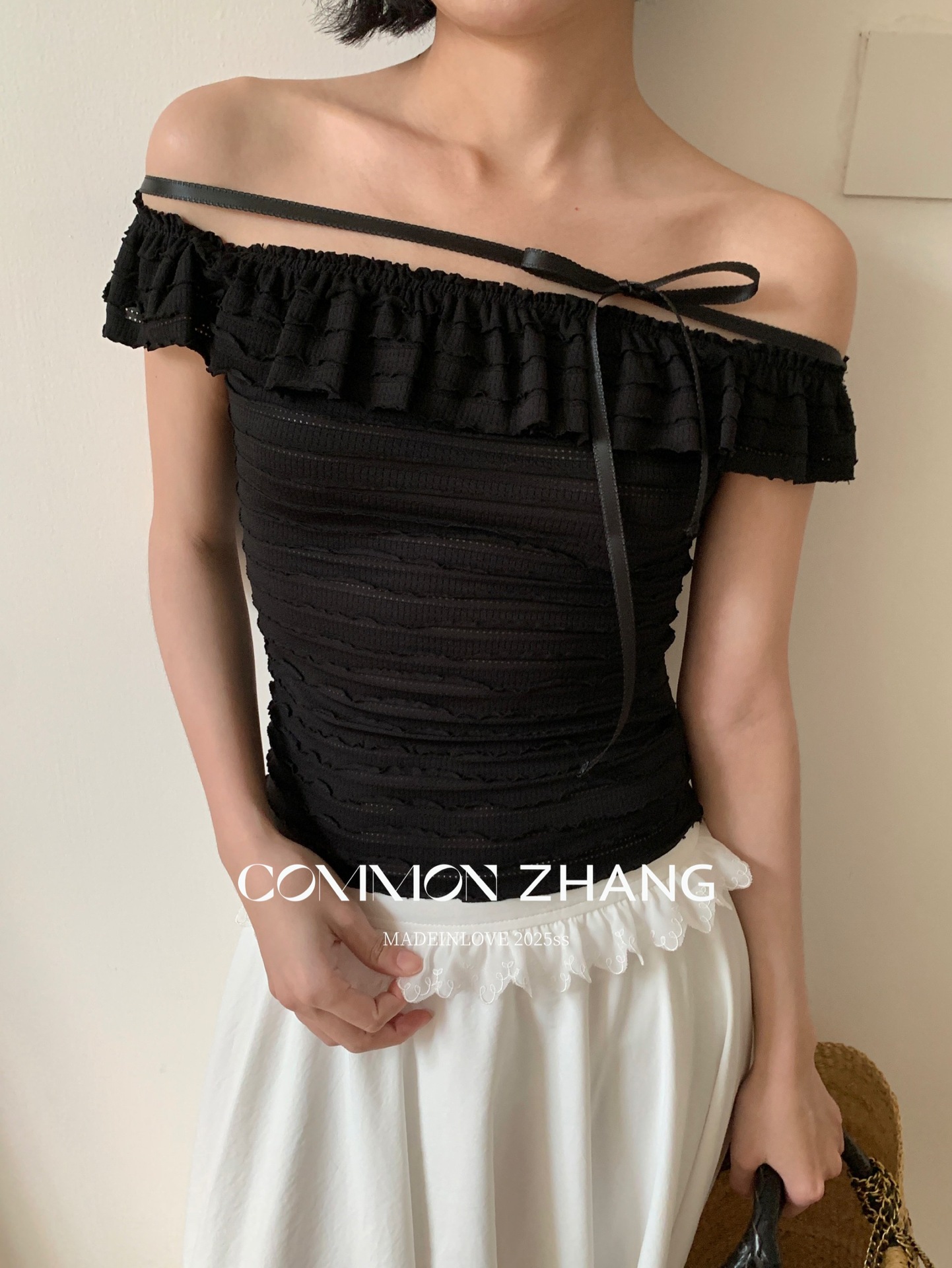 CZ ZHANG Summer French lace one-shoulder off-the-shoulder, contrasting color striped waist-cinching slim shirt B23795 pic 25