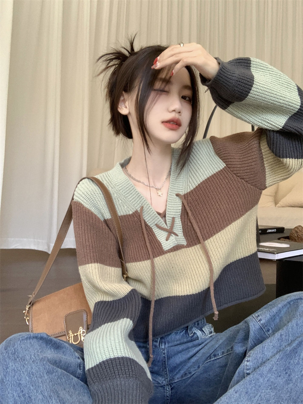 条纹撞色系带针织毛衣女2025春秋新款设计感翻领复古辣妹长袖上衣详情8