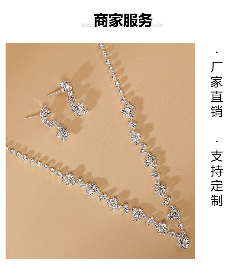 European and American bestsellers, light luxury, niche and exquisite necklaces, versatile, stylish, fashionable and individual two-piece set of necklaces and stud earrings pic 6