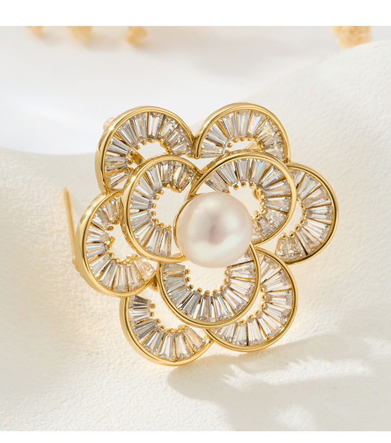 French elegant freshwater pearl camellia brooch, copper alloy inlaid with zircon, real gold electroplated, high-end fashion pin pic 18