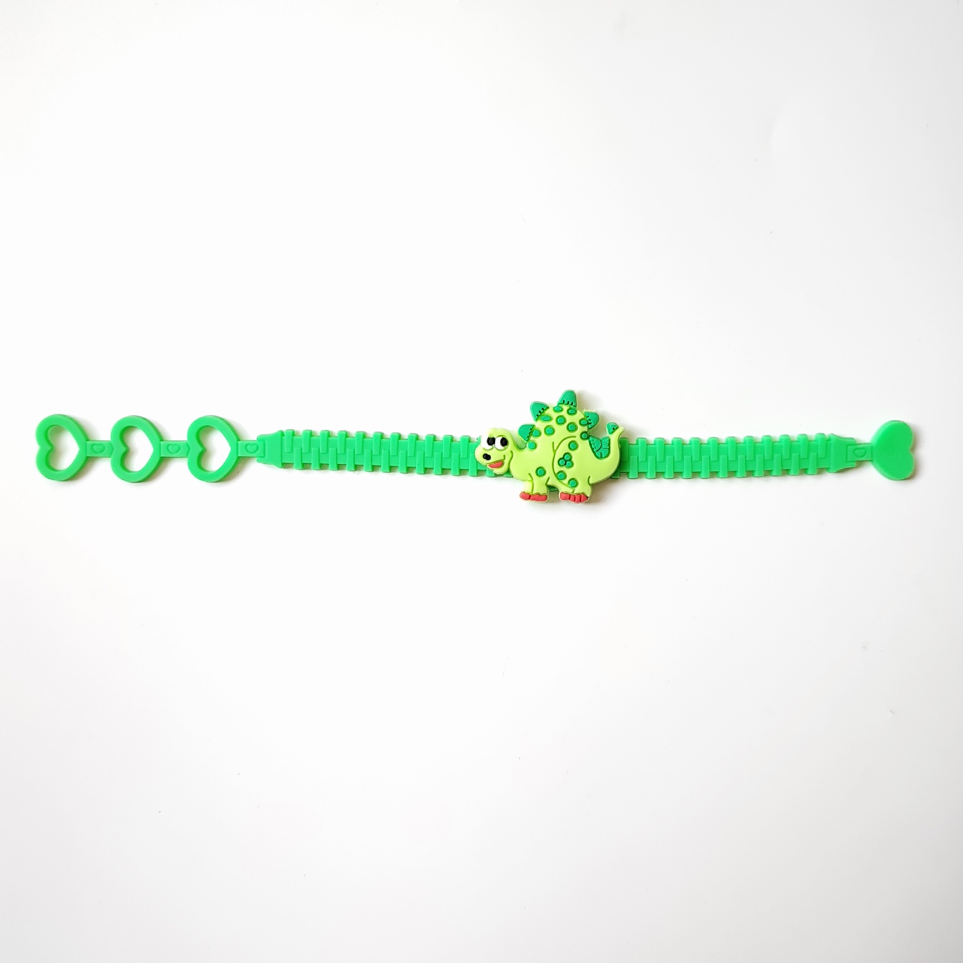 亚马逊跨境三孔桃心pvc手链创意手腕带恐龙手带儿童手环2元小礼品详情17