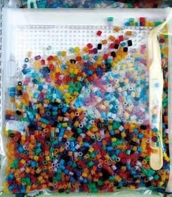 新款网红5元16入拼豆套装泡沫纸背景纸贴画纸儿童DIY手工材料颗粒详情1