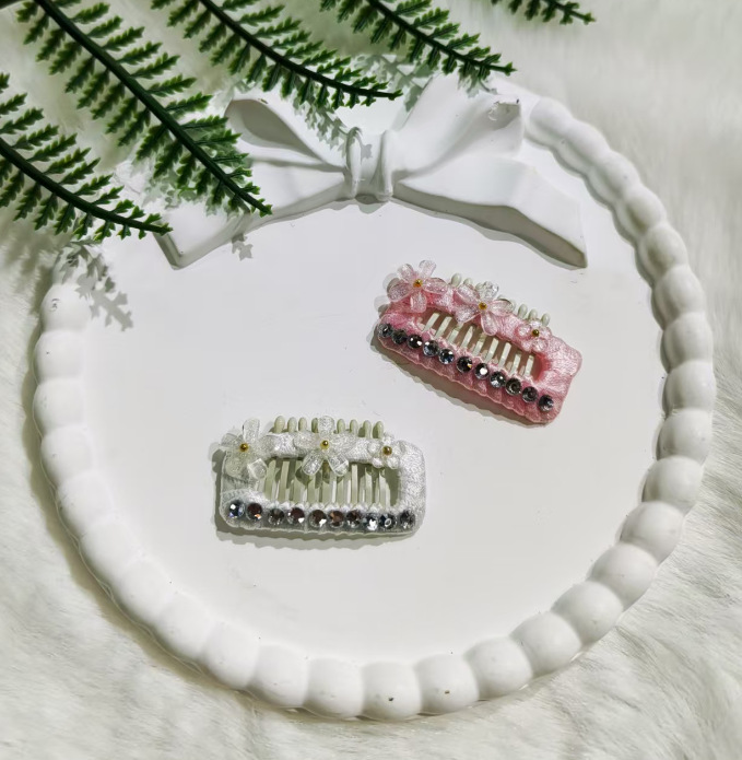 New pet hair clips, handcrafted pet hair accessories, fashionable dog and cat hair clips, headwear, pet accessories pic 4