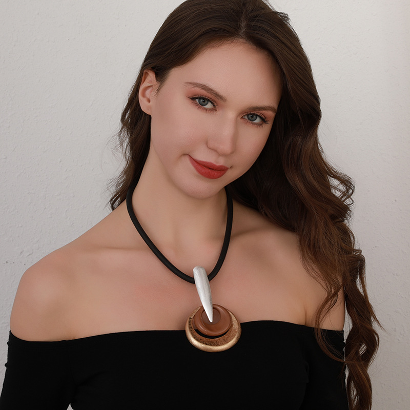 跨境专供亚马逊女士短项链几何金属吊坠时尚潮流锁骨链欧美批发详情6