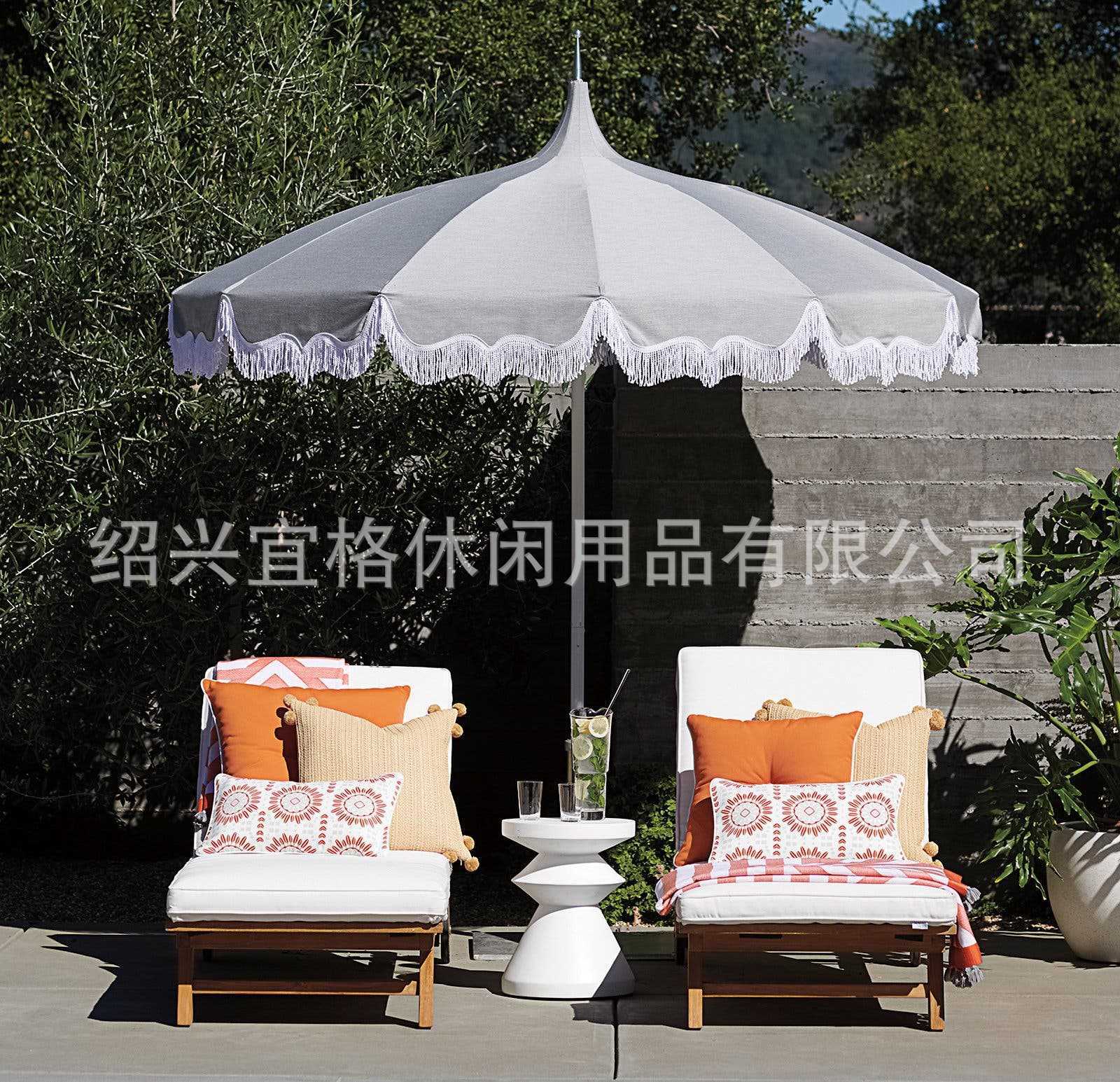 豪华户外休闲铝杆涤纶大庭院宝塔伞8骨沙滩伞蓝白海滩遮阳太阳伞详情18