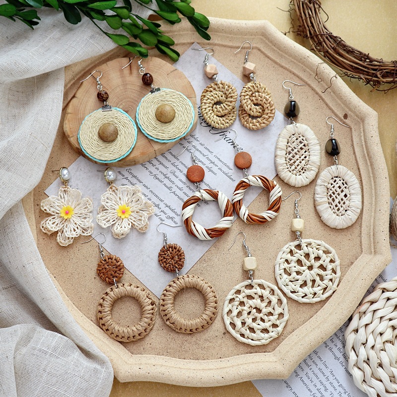 新夏季波西米亚复古度假草藤编织耳环女气质长款海岛沙滩木质耳饰详情5