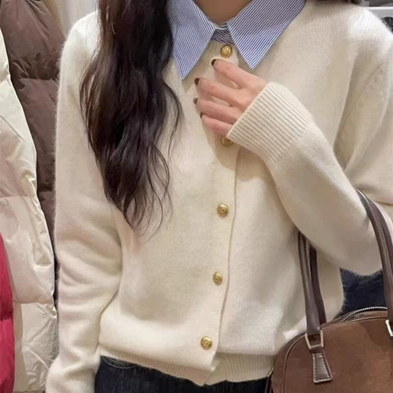 New gentle cake round-neck embroidered sweater for women in autumn and winter, Korean cartoon style, youthful and versatile knitted sweater for women in autumn pic 9